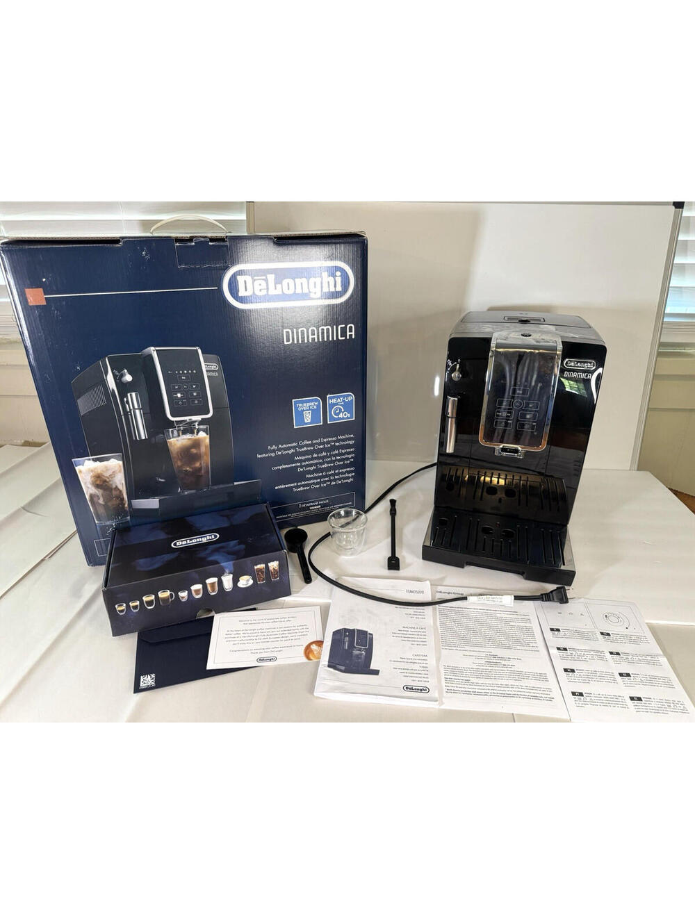 DeLonghi Dinamica ECAM35020B Espresso Machine Bean to Cup w/ Box Tested